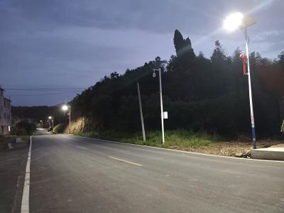马桥镇钱庄村：路灯亮起来，点亮村湾夜生活