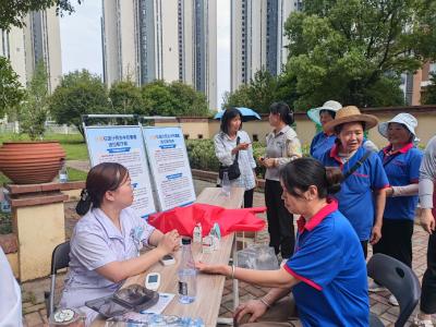 “计量守护民生，精准服务万家”——咸安区机关支部情系百家小区活动走进福星城小区
