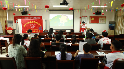 区民政局：宣传教育进社区，厚植未成年人精神沃土