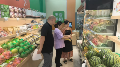 区住建局开展节能宣传周活动