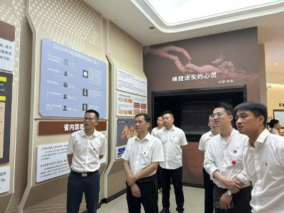 区人社局开展禁毒警示教育活动