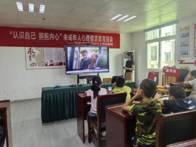 岔路口社区开展未成年人心理健康教育宣讲活动