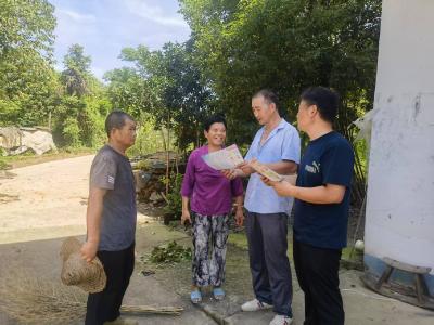 向阳湖镇：平安宣传零距离 全民共建齐参与