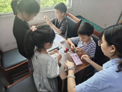 岔路口社区：校社联动“趣”探科学 点亮青少年科学梦