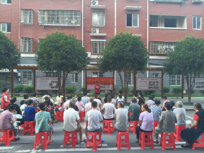 双龙社区：评最美楼栋 筑社区新风