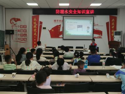 双龙社区：暑期志愿服务开班 织密孩子“成长网” 