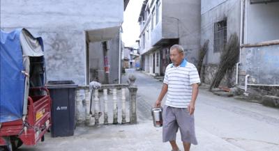十八载送餐路：一粥一饭里的孝亲长歌