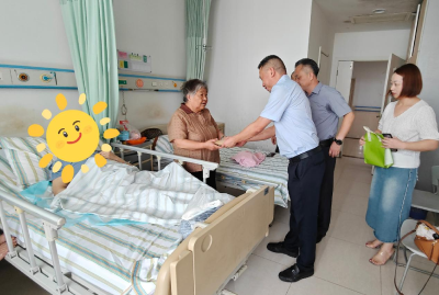 爱心企业慷慨解囊，真情捐助温暖人心