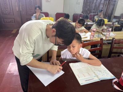 咸宁咸安：公益学堂点亮乡村孩子的暑假时光