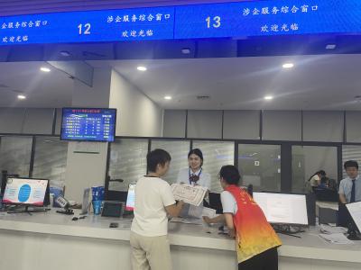 区市场监管局：“个转企”高效办成一件事 助力经营主体转型升级