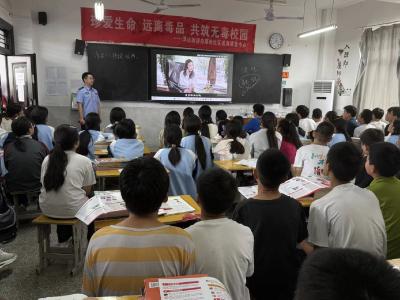浮山街道：筑牢青春防线 护航无毒无诈校园  