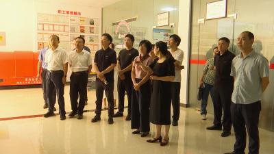 区政协开展全区科技研发平台建设情况视察活动