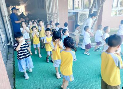 浮山街道盘泗洲社区：消防知识进校园 安全教育伴成长