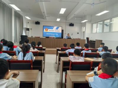 咸宁市大洲湖学校：“反诈+心理”双赋能，筑牢“安全网”