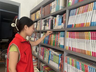 ​南大街社区开展学校周边专项检查