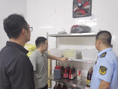 向阳湖镇开展秋季校园食品安全专项检查 