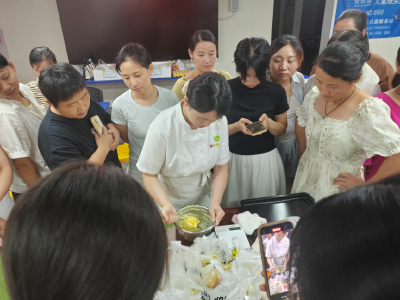 浮山街道金桂社区开展西式面点培训 助力居民技能与生活双提升