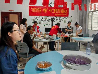巧手做月饼，共话邻里情！宝塔社区四种馅料“包”出团圆味