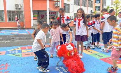 咸宁咸安：点亮科技梦，启航新学期