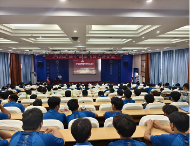 双龙社区：筑牢安全防线 护航青春梦想