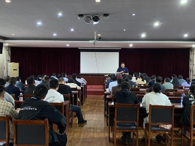 咸安区为58名消防从业人员“充电赋能”