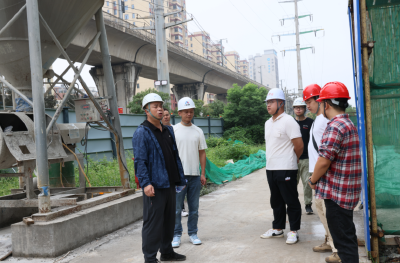 咸安区建设专委会开展 “双节” 前暨第三季度安全生产联合检查