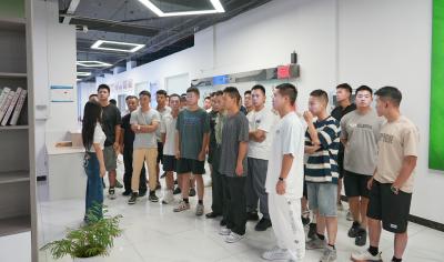 咸安区多措并举助力自主就业退役士兵转型发展