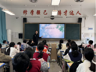 大幕乡：多方联动进校园，禁毒知识润心田