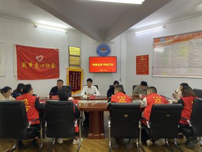 咸安区“饭香话浓”伴老行动启动