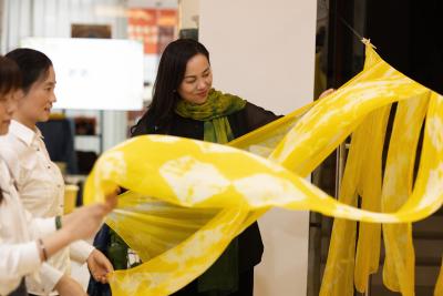 区妇联：草木“染”桂香，仙子“传”非遗