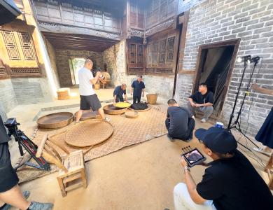 央视综合频道《农耕探文明》栏目组走进咸宁 聚焦桂花文化传承与产业发展