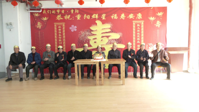 贺胜桥社区：重阳共庆生，温情满社区