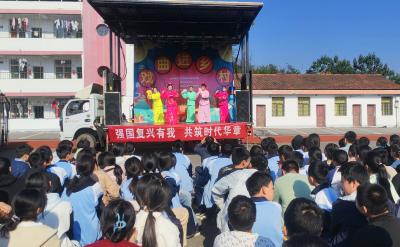 区文旅局：楚韵浸校园，青春亮风采