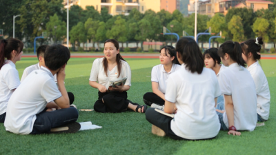 基层人物 | 蔡婷：二十载坚守，以爱与智慧点亮教育星河