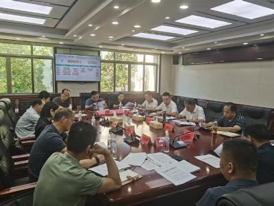 咸安：创新“双跨”机制，护航一张审查表背后的公平竞争