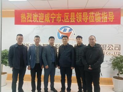 咸安区赴杭州开展招商引智推介并走访重点企业--汇聚乡情力量 共筑发展新篇