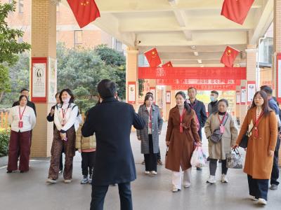咸宁东方外国语学校：携手“食”刻，共育未来