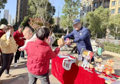 “火焰蓝”守护平安  “电力红”筑牢防线 
