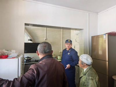 汀泗桥镇：消防知识送上门 平安守护暖人心