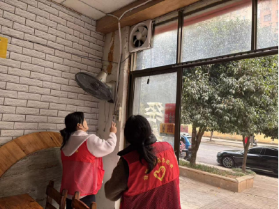 温泉街道岔路口社区：提升文明素养 共筑安全家园  