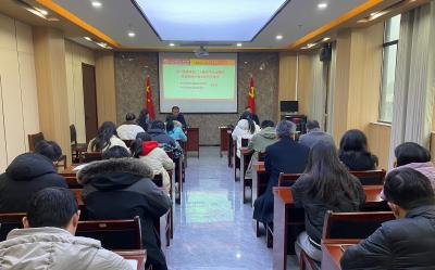 区委党校推动党的二十届四中全会精神在咸安落地生根