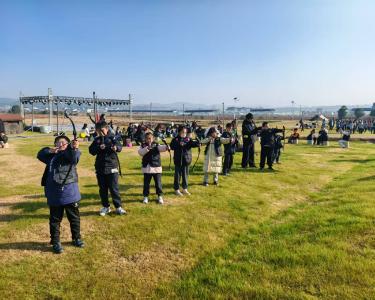 快来当“抓猪勇士”！高桥萝卜小镇元旦狂欢抢先看