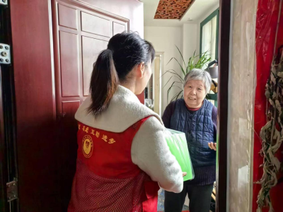 书台社区：精准分类进家门，绿色社区共创建