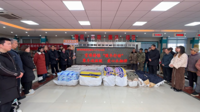 官埠桥镇：暖心物资送上门 情系群众度寒冬
