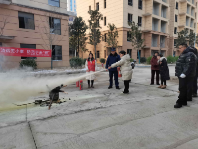 温泉街道温泉社区：消防演练筑防线 安全守护保平安
