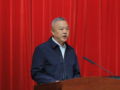 在咸安区奋力争当武汉都市圈绿色发展重要增长极排头兵推进大会上，他们作了典型发言……