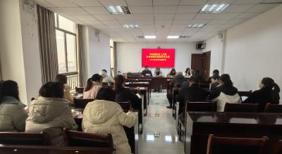 区人社局：创新“主题党日+”模式 激活人社党建新动能