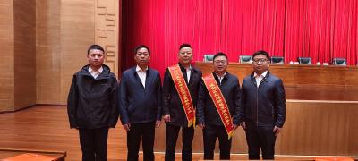 喜报！咸安商贸物流区及辖区企业、个人荣获多项 表彰