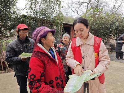 汀泗桥镇：便民服务送上门 新春送岗促就业