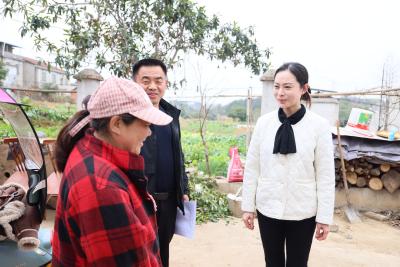 区工商联开展节前走访慰问活动